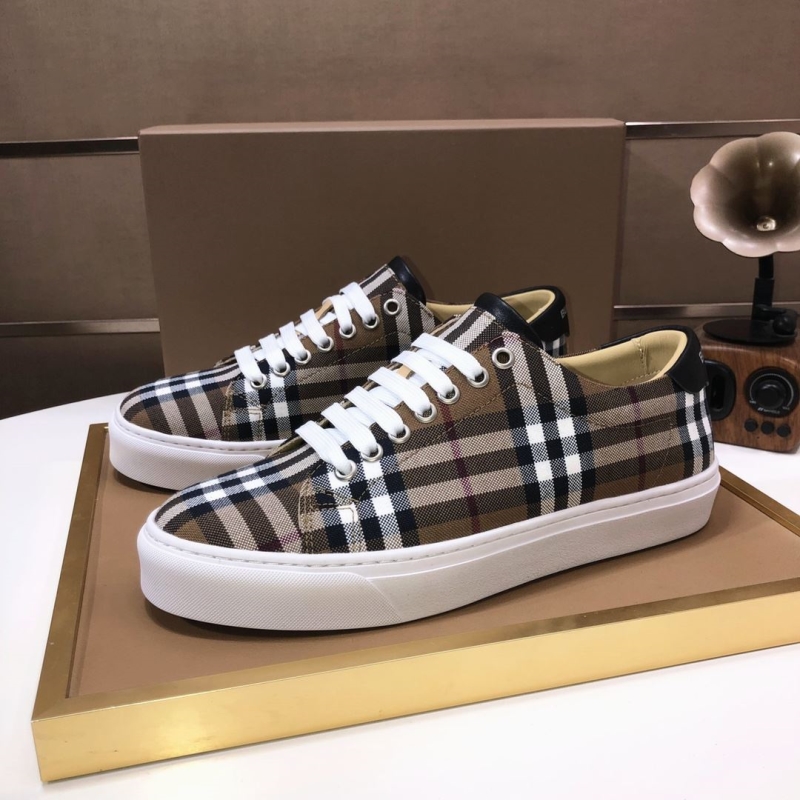 Burberry Sneakers